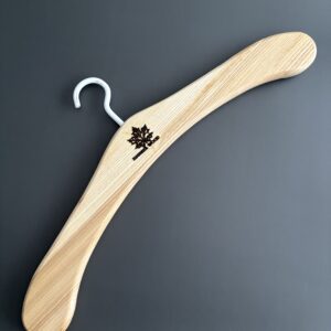 Wieszak uniwersalny na ubrania